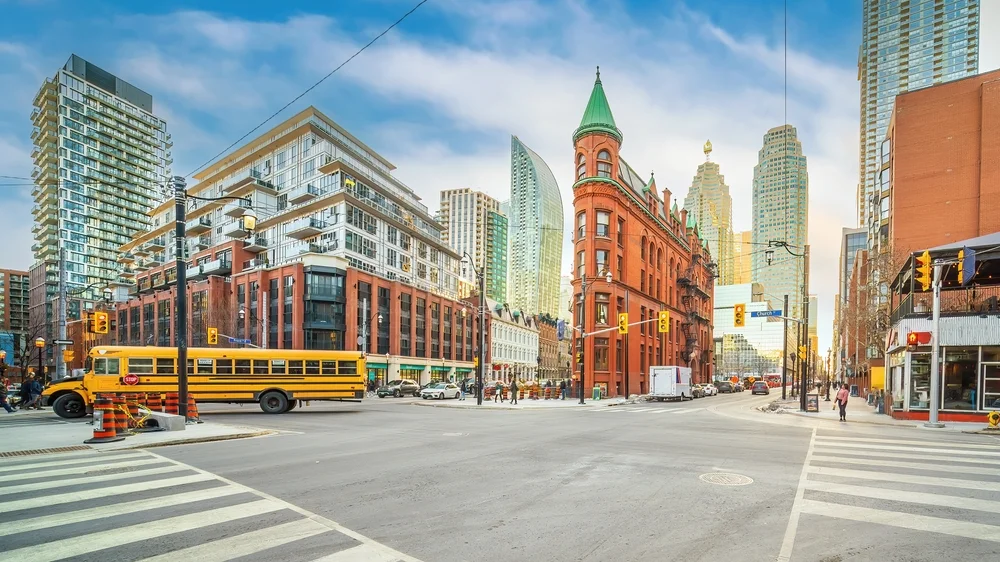 Best-Flight-tickets-to-Toronto Best Flight tickets to Toronto