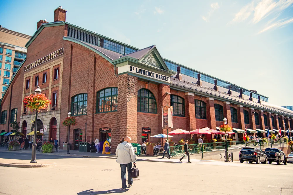 Cheap air tickets to Toronto